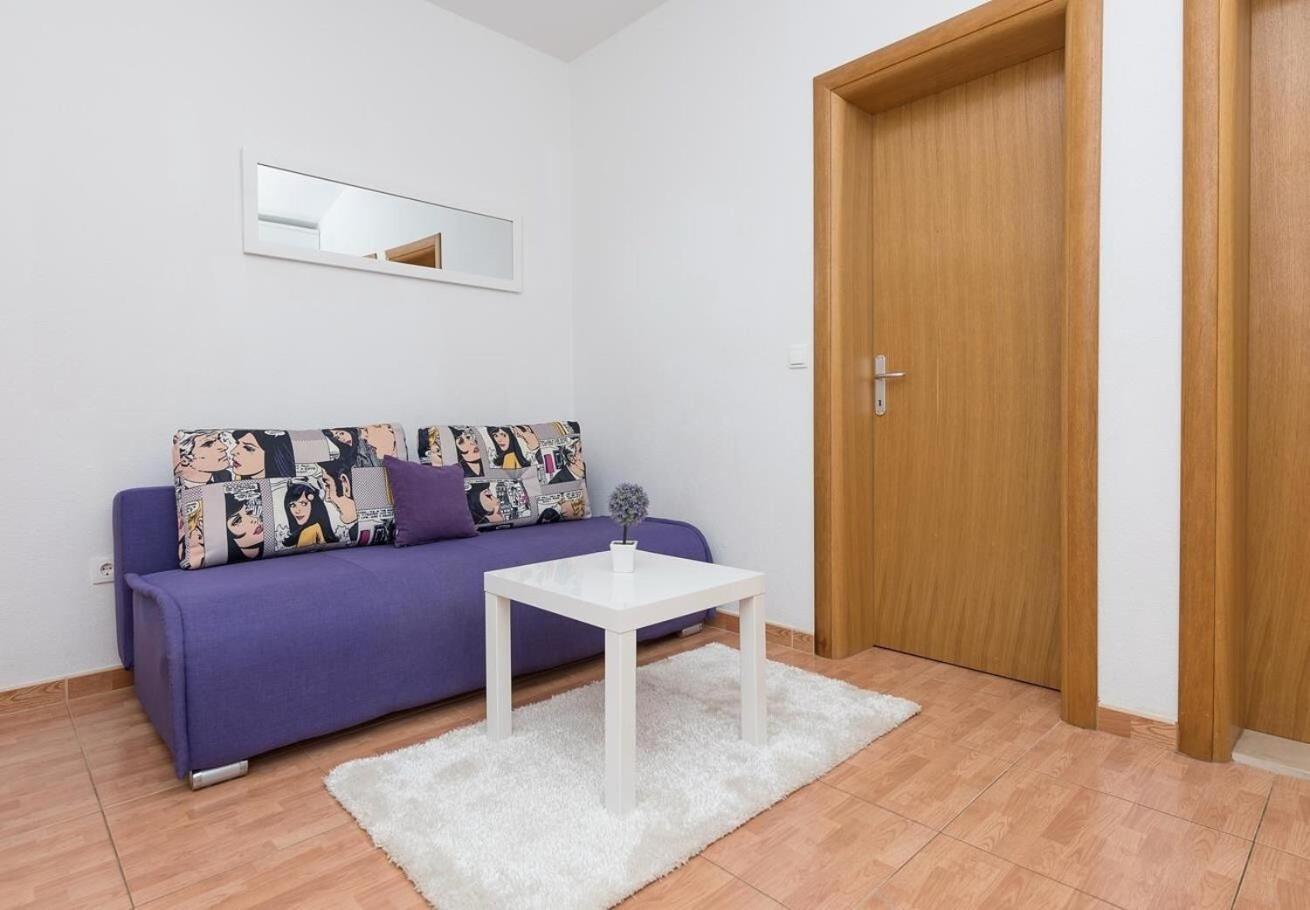 דרזניצה Apartments Ivi - 100 M From Pebble Beach מראה חיצוני תמונה